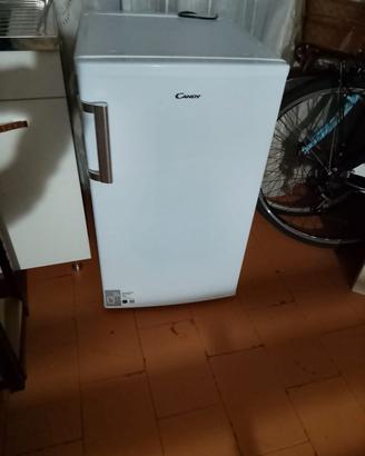 Frigo  Candy basso con congelatore nuovo