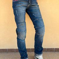 Jeans moto donna (protezioni + rinforzi in Kevlar)