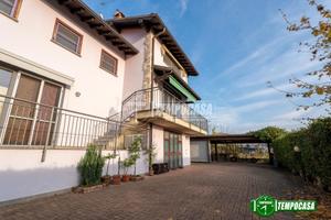 VILLA PANORAMICA COMPLETAMENTE RISTRUTTURATA