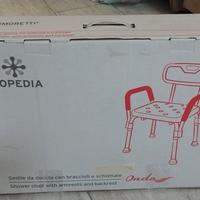 sedile da doccia con braccioli e schienale