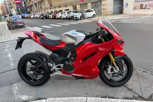 Ducati Panigale V4 R 26