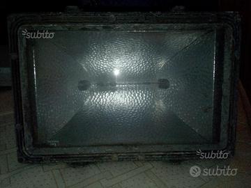 Faro da esterno potentissimo