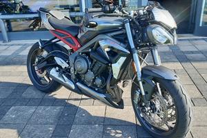 Triumph Street Triple RS