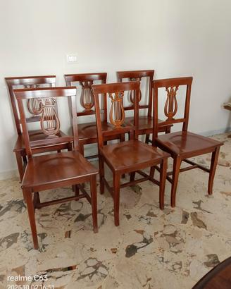 Sedie in legno stile arte povera  