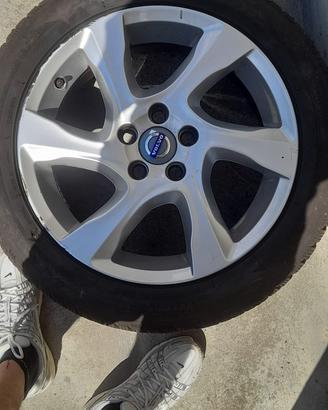 4 cerchi volvo raggio 16