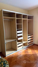Armadio con ante scorrevoli ikea