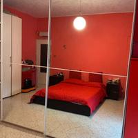 Armadio a specchio ante scorrevole