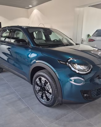 FIAT 600 Hybrid 110 CV DCT MHEV Icon