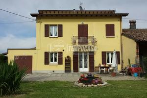 SOLUZIONE INDIPENDENTE CON GIARDINO IMMERSA NEL VE