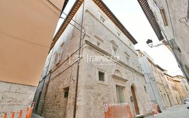 CENTRO VIA MANILAI - BILOCALE SOPPALCATO RISTRUTTU