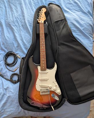 Fender Stratocaster Player Series (2019) –Sunburst