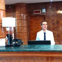Gestore di B&B, o Receptionist Hotel