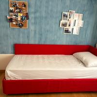 Letto singolo imbottito con letto sotto