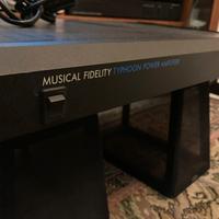 Amplificatore finale Musical Fidelity Typhoon 