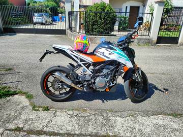 Ktm duke 390