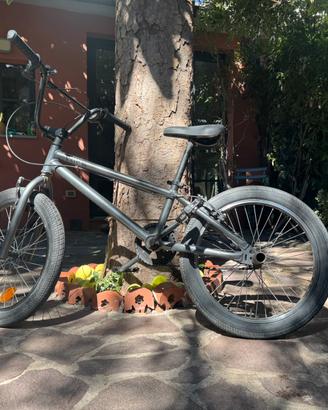 Bici BMX B’Twin Decathlon 20”