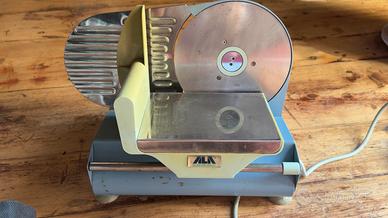 Affettatrice elettrica ALA 2000