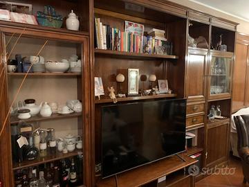 mobile sala completo di boiserie e tavolo 4 sedie