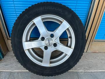 4 Cerchi in lega 14” con gomme