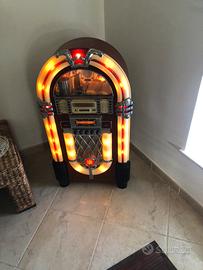 Juke box