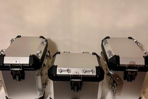 Tris valigie in alluminio per bmw 900/1200/1250