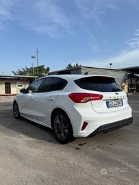 Ford focus ST-LINE 2021