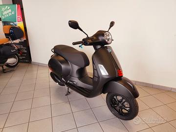 Piaggio Vespa 125 GTS Super Sport Nuovo modello 20