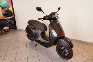 Piaggio Vespa 125 GTS Super Sport Nuovo modello 20