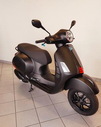 Piaggio Vespa 125 GTS Super Sport Nuovo modello 20