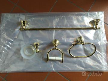 Accessori bagno ottone dorato