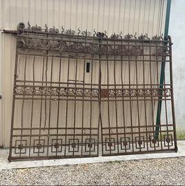Cancello antico fine 800 in vero ferro batturo