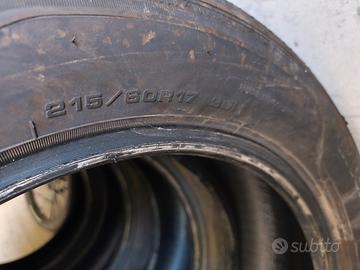 pneumatici 215/60/R17