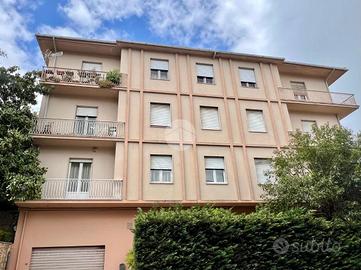 3 LOCALI A MENDICINO