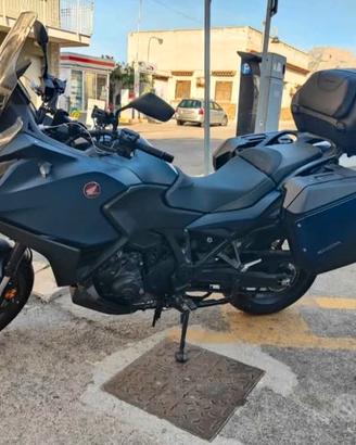 HONDA NT 1100