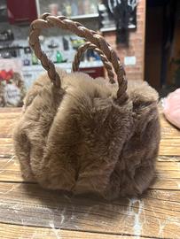 Borse in pelliccia  sintetica
