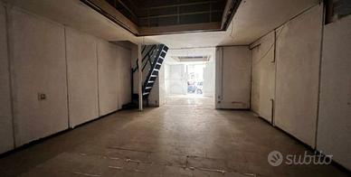 Locale commerciale C/1-Sant'Eligio Napoli Centro