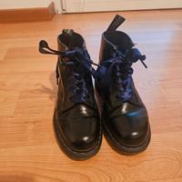 Dr. Martens 101 Smooth nere – EU 39