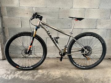 Mtb in titanio
