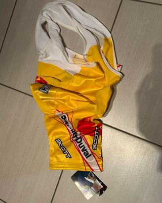Salopette e guanti ciclismo