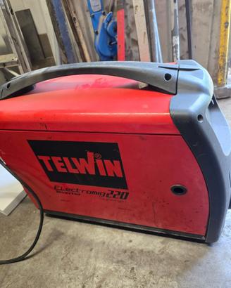 Saldatrice telwin 400v
