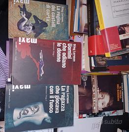 Libri assortiti Avventura gialli romanzi