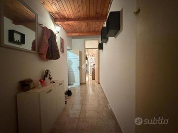3 LOCALI A PALERMO