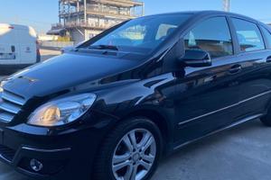 Mercedes-benz B 180 CDI BlueEFFICIENCY Premium