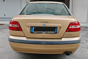 Volvo s40 1.6 benzina  2002