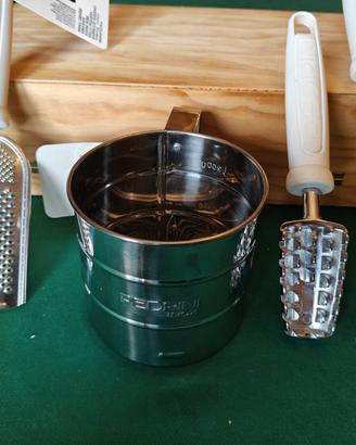 Set 4 utensili da cucina, inox, marca “Pedrini”