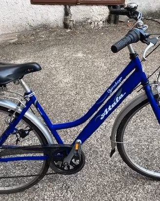 Bici Donna Atala Bridge 26" con Cambio Shimano