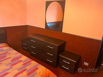 Camera da letto, mai usata, trasloco.