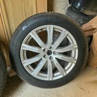 gomme cerchi nuovi Audi Q8