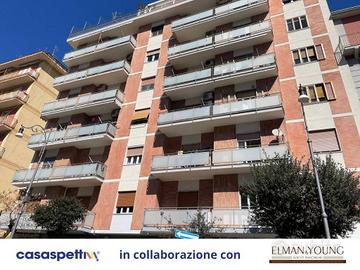 Immobile di 44 m² a Salerno