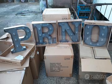 Lettere c/luci led las vegas by pusher